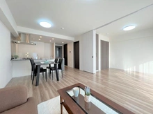 【神奈川県/茅ヶ崎市東海岸南】ヴェレーナグラン茅ヶ崎東海岸 リビング・ダイニング：※家具・調度品は販売価格に含まれておりません