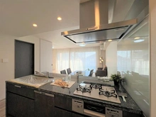 【神奈川県/茅ヶ崎市東海岸南】ヴェレーナグラン茅ヶ崎東海岸 キッチン