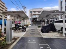 【神奈川県/茅ヶ崎市汐見台】リストレジデンス茅ヶ崎海岸 バイク置場