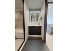 【神奈川県/藤沢市立石】シーダム藤沢善行 洗面所