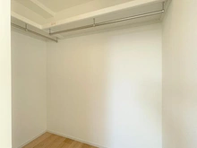 【神奈川県/藤沢市片瀬海岸】藤和江ノ島ホームステージI ウォークインクローゼット