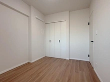 【神奈川県/茅ヶ崎市柳島】茅ヶ崎ガーデンハウス 洋室