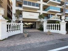 【神奈川県/藤沢市辻堂西海岸】ヴェレーナ湘南海岸 エントランス