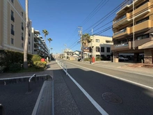 【神奈川県/藤沢市辻堂西海岸】ヴェレーナ湘南海岸 前面道路