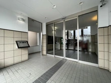 【神奈川県/茅ヶ崎市本村】ジェームス湘南 エントランス