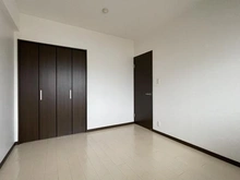 【神奈川県/茅ヶ崎市本村】ジェームス湘南 洋室