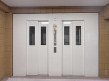 【神奈川県/平塚市菫平】パレ平塚すみれ平壱番館 エレベーターホール