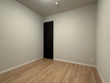 【神奈川県/藤沢市城南】クリオ藤沢伍番館 洋室：約4.9帖