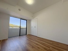 【神奈川県/藤沢市片瀬海岸】藤和江ノ島ホームズステージII 洋室