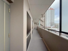 【神奈川県/藤沢市大庭】ルイシャトレ 湘南ライフタウン 廊下