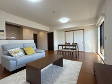 【神奈川県/茅ヶ崎市ひばりが丘】コスモ茅ヶ崎ベルセーヌ LDK