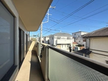 【神奈川県/茅ヶ崎市ひばりが丘】コスモ茅ヶ崎ベルセーヌ バルコニー