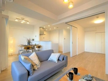 【神奈川県/藤沢市片瀬海岸】シルフィード湘南 リビング・ダイニング：※家具調度品等は販売価格に含まれておりません