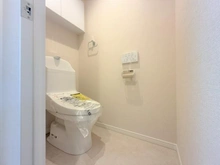 【神奈川県/平塚市明石町】グリーンコート平塚コンサイト トイレ