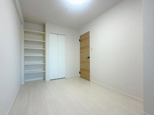 【神奈川県/平塚市明石町】グリーンコート平塚コンサイト 洋室