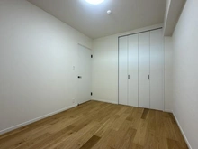 【神奈川県/茅ヶ崎市甘沼】オクトス湘南茅ヶ崎 ヴィスタヒル サービスルーム（納戸）