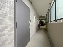 【神奈川県/藤沢市片瀬海岸】ライオンズマンション片瀬江ノ島第2 玄関