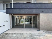 【神奈川県/藤沢市辻堂東海岸】レ・ジェイド辻堂東海岸 SEA SIDE VILLA エントランス