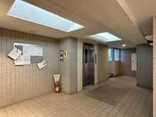 【神奈川県/茅ヶ崎市中海岸】プランヴェール茅ヶ崎中海岸 共用部：エレベーター