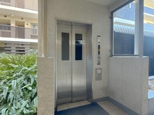 【神奈川県/茅ヶ崎市汐見台】パークホームズ湘南茅ヶ崎海岸 エレベーターホール