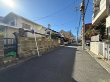 【神奈川県/平塚市見附町】ダイアパレス湘南平塚 前面道路