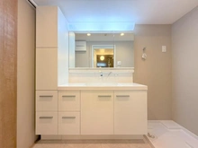 【神奈川県/平塚市代官町】湘南平塚スカイマンション 洗面所