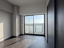 【神奈川県/藤沢市石川】サンハロー湘南台 洋室