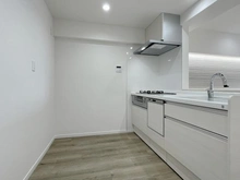 【神奈川県/藤沢市片瀬海岸】シーサイド片瀬江ノ島 キッチン