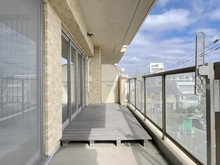 【神奈川県/藤沢市片瀬海岸】グランシティ湘南海岸マリナージュスクエア バルコニー