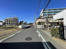 【神奈川県/茅ヶ崎市赤松町】ハイマート辻堂 前面道路