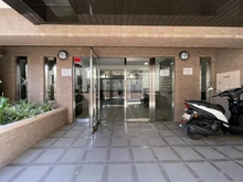 【神奈川県/平塚市南原】デイ・ステージ湘南平塚  エントランス