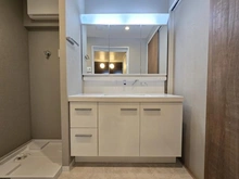 【神奈川県/藤沢市鵠沼海岸】グランドメゾン鵠沼海岸 洗面所