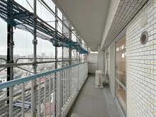 【神奈川県/平塚市八千代町】東急ドエル・アルス平塚 バルコニー：大規模修繕中