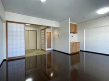 【神奈川県/逗子市小坪】逗子マリーナ厚生用建物 2号棟 LDK