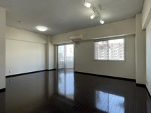 【神奈川県/逗子市小坪】逗子マリーナ厚生用建物 2号棟 LDK