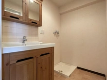 【神奈川県/逗子市小坪】逗子マリーナ厚生用建物 2号棟 洗面所