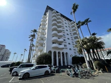 【神奈川県/逗子市小坪】逗子マリーナ厚生用建物 2号棟 外観