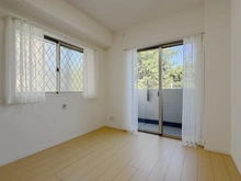 【神奈川県/平塚市松風町】ミオカステーロ湘南松風 洋室