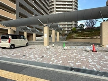【神奈川県/藤沢市湘南台】エスタテラ湘南台マウンテンコート アプローチ