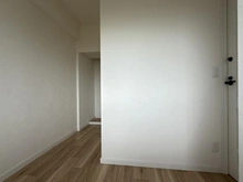 【神奈川県/平塚市明石町】ナイスアーバン湘南平塚 サービスルーム（納戸）