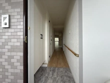 【神奈川県/平塚市明石町】ナイスアーバン湘南平塚 廊下