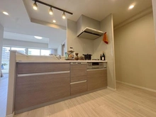 【神奈川県/藤沢市鵠沼藤が谷】ライオンズステージ鵠沼グランヴァローレ キッチン