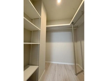 【神奈川県/藤沢市鵠沼藤が谷】ライオンズステージ鵠沼グランヴァローレ ウォークインクローゼット