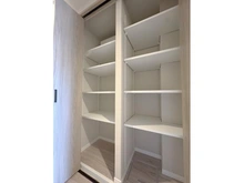 【神奈川県/藤沢市鵠沼藤が谷】ライオンズステージ鵠沼グランヴァローレ 収納