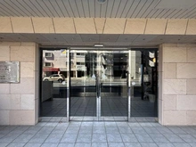 【神奈川県/茅ヶ崎市緑が浜】ライオンズマンション茅ヶ崎グランコート エントランス