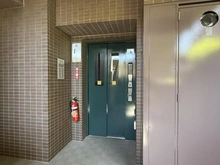【神奈川県/茅ヶ崎市緑が浜】ライオンズマンション茅ヶ崎グランコート エレベーター