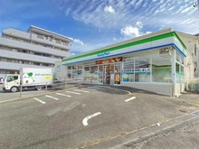 【神奈川県/藤沢市藤が岡】ジークレフ藤沢  ファミリーマート藤沢藤が岡店（現地より約394m）