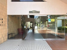 【神奈川県/平塚市菫平】パレ平塚すみれ平四番館 アプローチ
