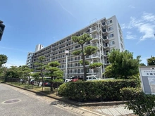 【神奈川県/平塚市菫平】パレ平塚すみれ平四番館 外観
