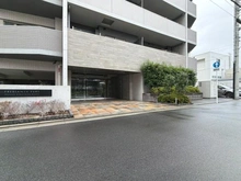 【神奈川県/平塚市宮の前】プレディアンスフォート湘南平塚リコット アプローチ